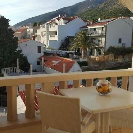 Apartments Lemar - With Parking 볼 외부 사진