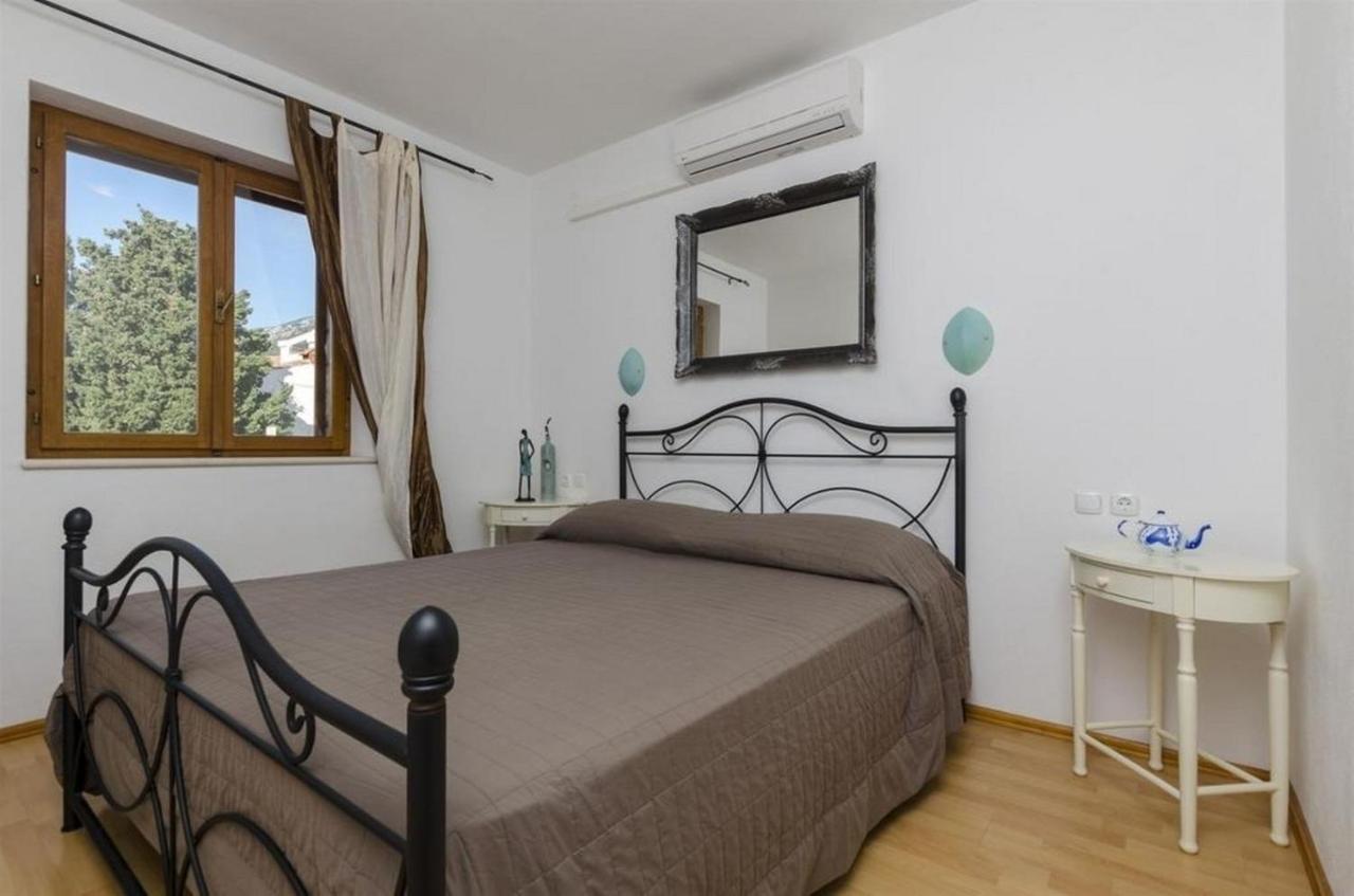 Apartments Lemar - With Parking 볼 외부 사진