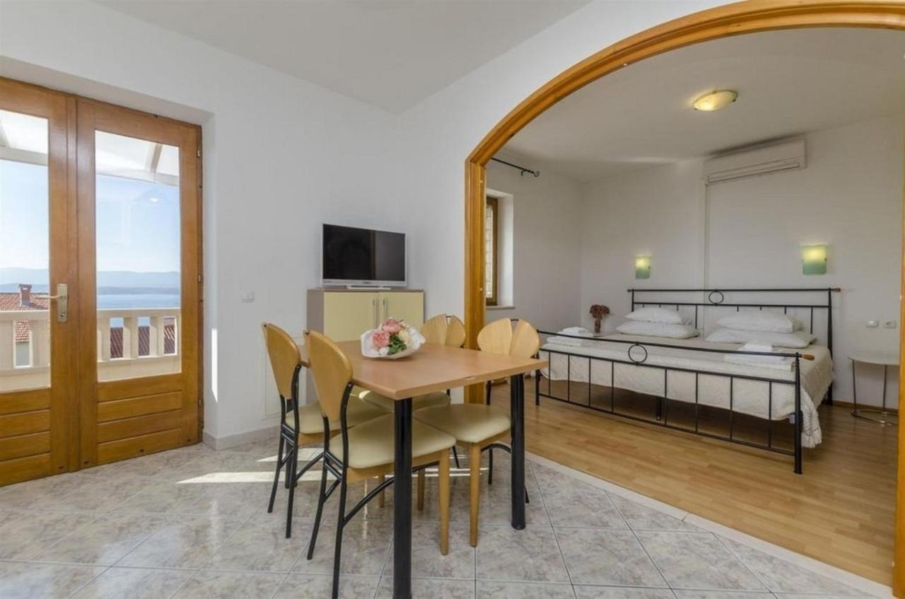 Apartments Lemar - With Parking 볼 외부 사진