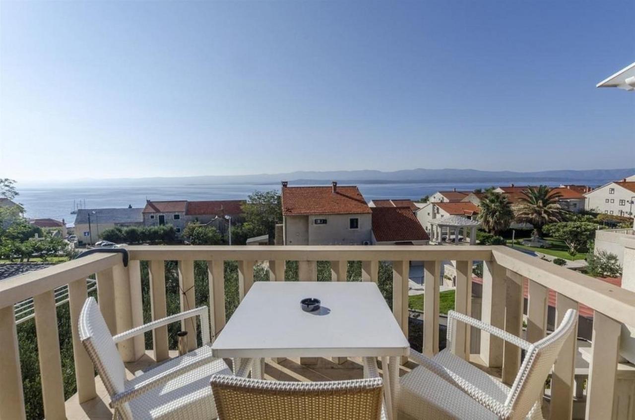 Apartments Lemar - With Parking 볼 외부 사진